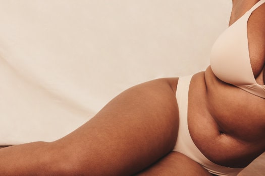 Flacidez pós-parto impacta autoestima feminina. Veja como prevenir e tratar!